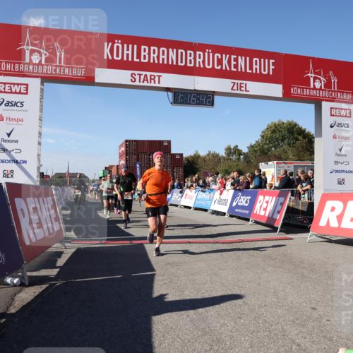 03.10.2025 - Köhlbrandbrückenlauf Lena Gebhardt http://msf.ph/oto/9039988 03.10.2025 13:16:43 Ziel 4036, 4235, 4330, 4356, 4431, 4551, 4813, 5028, 5099, 5104, 5630, 6208, 6299, 6340, 6343, 6620, 6697, 6746, 6785 meine-sportfotos.de