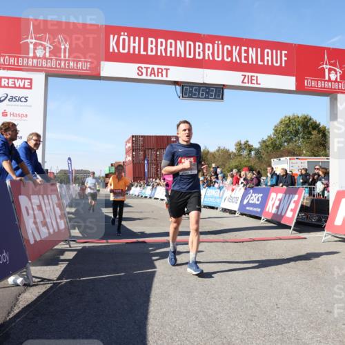 03.10.2025 - Köhlbrandbrückenlauf Lena Gebhardt http://msf.ph/oto/9040019 03.10.2025 12:56:31 Ziel 4028, 4054, 4096, 4166, 4170, 4231, 4478, 6266, 6408, 6769 meine-sportfotos.de