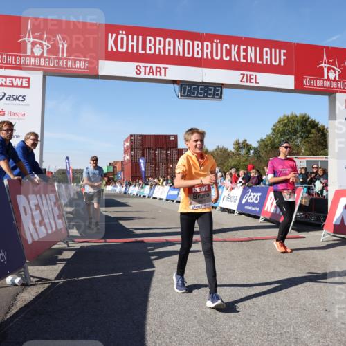 03.10.2025 - Köhlbrandbrückenlauf Lena Gebhardt http://msf.ph/oto/9040056 03.10.2025 12:56:33 Ziel 4054, 4096, 4166, 4170, 4231, 4478, 6266, 6408, 6769 meine-sportfotos.de