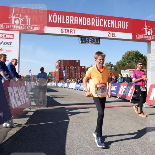 03.10.2025 - Köhlbrandbrückenlauf Lena Gebhardt http://msf.ph/oto/9040060 03.10.2025 12:56:34 Ziel 4054, 4096, 4166, 4170, 4231, 4478, 6266, 6408, 6769 meine-sportfotos.de