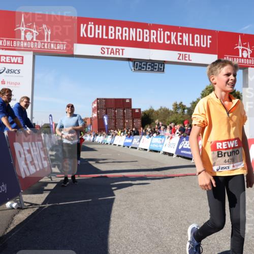 03.10.2025 - Köhlbrandbrückenlauf Lena Gebhardt http://msf.ph/oto/9040074 03.10.2025 12:56:35 Ziel 4054, 4096, 4170, 4231, 4478, 5091, 6266, 6408, 6769 meine-sportfotos.de
