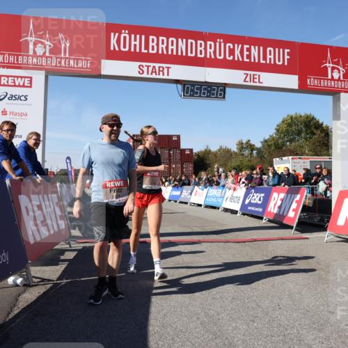 03.10.2025 - Köhlbrandbrückenlauf Lena Gebhardt http://msf.ph/oto/9040097 03.10.2025 12:56:37 Ziel 4054, 4096, 4170, 4478, 5091, 6408, 6769 meine-sportfotos.de