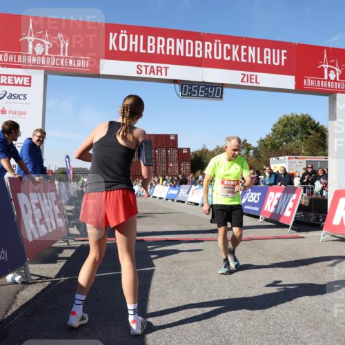 03.10.2025 - Köhlbrandbrückenlauf Lena Gebhardt http://msf.ph/oto/9040154 03.10.2025 12:56:40 Ziel 4054, 4096, 4170, 4478, 5091, 6408, 6769 meine-sportfotos.de