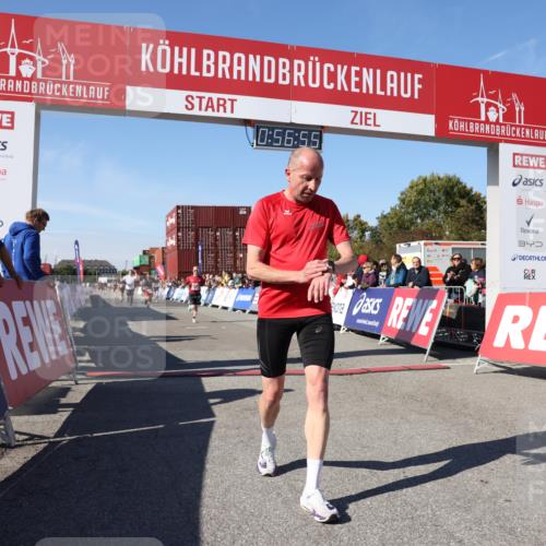 03.10.2025 - Köhlbrandbrückenlauf Lena Gebhardt http://msf.ph/oto/9040247 03.10.2025 12:56:55 Ziel 4068, 4086, 4115, 4491, 5962, 6016 meine-sportfotos.de