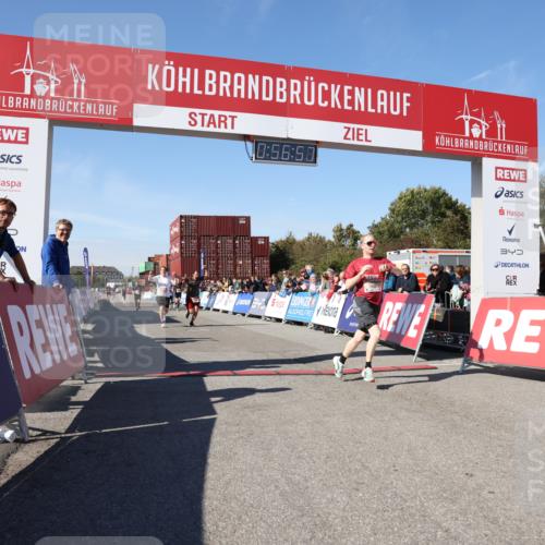 03.10.2025 - Köhlbrandbrückenlauf Lena Gebhardt http://msf.ph/oto/9040278 03.10.2025 12:56:58 Ziel 4042, 4068, 4086, 4115, 4491, 5846, 5962, 6016, 6417 meine-sportfotos.de