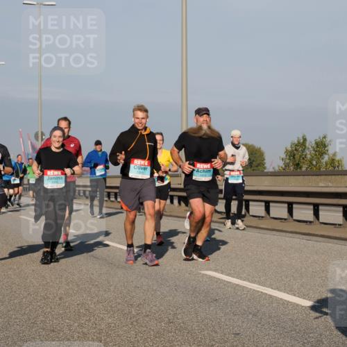 03.10.2025 - Köhlbrandbrückenlauf Fabian Wolf http://msf.ph/oto/9040319 03.10.2025 09:54:24 Position 3 3068, 1391, 1419 meine-sportfotos.de