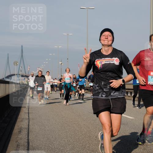 03.10.2025 - Köhlbrandbrückenlauf Fabian Wolf http://msf.ph/oto/9040376 03.10.2025 09:54:27 Position 3 2882 meine-sportfotos.de