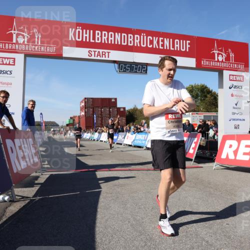 03.10.2025 - Köhlbrandbrückenlauf Lena Gebhardt http://msf.ph/oto/9040383 03.10.2025 12:57:02 Ziel 4042, 4068, 4086, 4115, 5846, 5898, 6016, 6417 meine-sportfotos.de