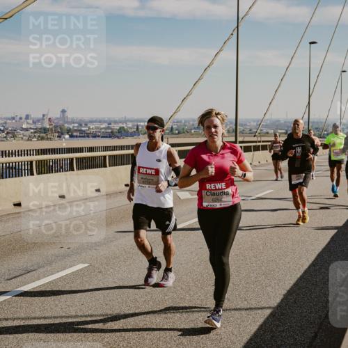 03.10.2025 - Köhlbrandbrückenlauf Michael Burmester http://msf.ph/oto/9040463 03.10.2025 12:21:32 Position 1 6718, 6254 meine-sportfotos.de