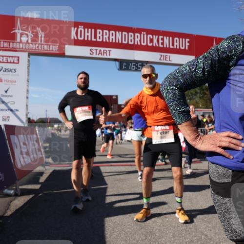 03.10.2025 - Köhlbrandbrückenlauf Lena Gebhardt http://msf.ph/oto/9040482 03.10.2025 13:16:52 Ziel 4168, 4330, 4356, 4359, 4431, 4551, 4605, 4813, 5028, 5053, 5099, 5166, 5302, 5385, 5386, 5453, 5467, 5840, 6286, 6299, 6340, 6343, 6474, 6620, 6658, 6697, 6746, 6785 meine-sportfotos.de