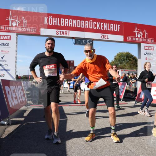03.10.2025 - Köhlbrandbrückenlauf Lena Gebhardt http://msf.ph/oto/9040500 03.10.2025 13:16:53 Ziel 4168, 4330, 4356, 4359, 4431, 4551, 4605, 5028, 5053, 5099, 5100, 5166, 5302, 5385, 5386, 5453, 5467, 5840, 6286, 6299, 6340, 6343, 6474, 6620, 6658, 6697, 6746, 6785 meine-sportfotos.de
