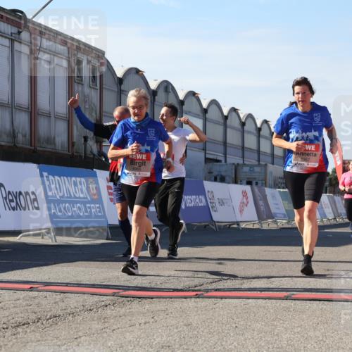 03.10.2025 - Köhlbrandbrückenlauf Luisa Fischer http://msf.ph/oto/9040544 03.10.2025 13:32:25 Ziel 4485, 4578, 4966, 5354, 5357, 5891, 5892, 6141, 6287, 6304 meine-sportfotos.de
