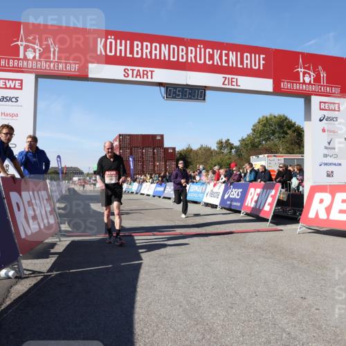 03.10.2025 - Köhlbrandbrückenlauf Lena Gebhardt http://msf.ph/oto/9040560 03.10.2025 12:57:11 Ziel 4042, 4080, 4251, 5699, 5846, 5898, 5926, 6417, 6629, 6819 meine-sportfotos.de