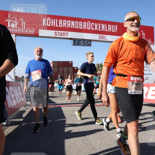 03.10.2025 - Köhlbrandbrückenlauf Lena Gebhardt http://msf.ph/oto/9040576 03.10.2025 13:16:54 Ziel 4168, 4356, 4359, 4551, 4605, 5028, 5053, 5099, 5100, 5166, 5302, 5385, 5386, 5453, 5467, 5840, 6286, 6299, 6340, 6343, 6474, 6620, 6623, 6658, 6697, 6746, 6785 meine-sportfotos.de