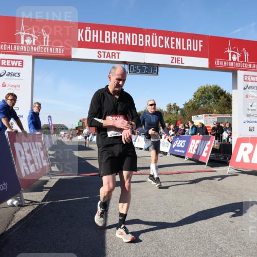 03.10.2025 - Köhlbrandbrückenlauf Lena Gebhardt http://msf.ph/oto/9040624 03.10.2025 12:57:13 Ziel 4042, 4080, 4251, 5699, 5846, 5898, 5926, 6417, 6629, 6819 meine-sportfotos.de