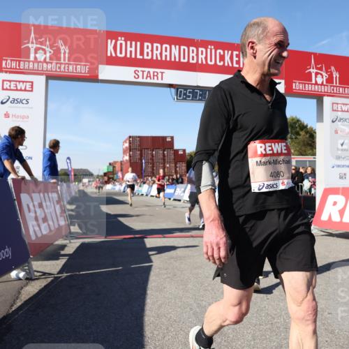 03.10.2025 - Köhlbrandbrückenlauf Lena Gebhardt http://msf.ph/oto/9040661 03.10.2025 12:57:14 Ziel 4042, 4080, 4251, 5699, 5898, 5926, 6629, 6819 meine-sportfotos.de