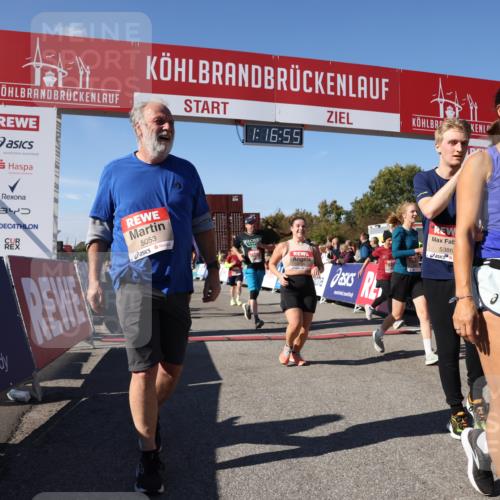 03.10.2025 - Köhlbrandbrückenlauf Lena Gebhardt http://msf.ph/oto/9040672 03.10.2025 13:16:56 Ziel 4168, 4331, 4359, 4605, 4861, 4978, 5028, 5053, 5099, 5100, 5166, 5302, 5385, 5386, 5453, 5467, 5840, 6286, 6340, 6343, 6474, 6620, 6623, 6626, 6658, 6697, 6785 meine-sportfotos.de