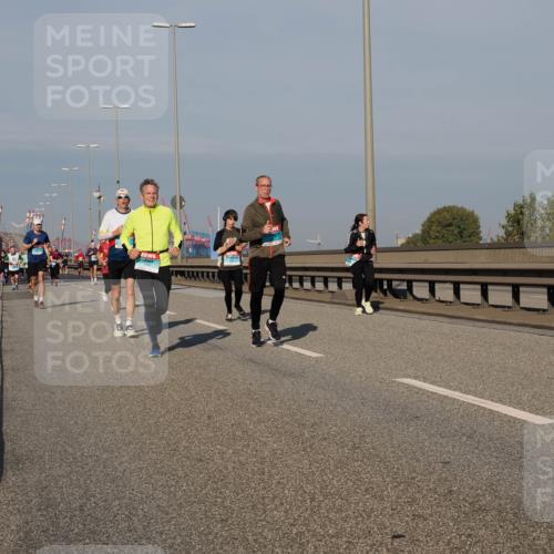 03.10.2025 - Köhlbrandbrückenlauf Fabian Wolf http://msf.ph/oto/9040899 03.10.2025 09:54:48 Position 3  meine-sportfotos.de