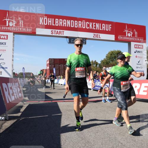 03.10.2025 - Köhlbrandbrückenlauf Lena Gebhardt http://msf.ph/oto/9040963 03.10.2025 13:17:04 Ziel 4168, 4242, 4331, 4359, 4361, 4605, 4861, 4978, 4982, 5033, 5073, 5087, 5090, 5100, 5302, 5453, 5467, 5479, 5667, 5840, 6474, 6623, 6626, 6658 meine-sportfotos.de