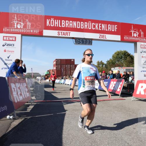 03.10.2025 - Köhlbrandbrückenlauf Lena Gebhardt http://msf.ph/oto/9040993 03.10.2025 12:57:37 Ziel 4032, 4076, 4105, 4518, 6020, 6122, 6767, 6809 meine-sportfotos.de