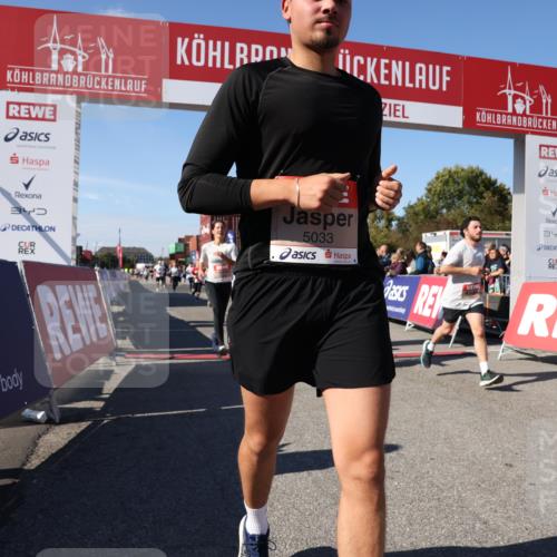 03.10.2025 - Köhlbrandbrückenlauf Lena Gebhardt http://msf.ph/oto/9041111 03.10.2025 13:17:08 Ziel 4242, 4331, 4361, 4861, 4978, 4982, 5033, 5073, 5087, 5090, 5100, 5429, 5479, 5667, 6431, 6474, 6623, 6626 meine-sportfotos.de