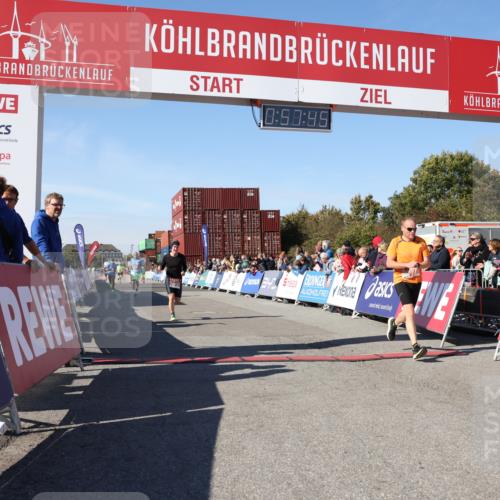 03.10.2025 - Köhlbrandbrückenlauf Lena Gebhardt http://msf.ph/oto/9041124 03.10.2025 12:57:45 Ziel 4032, 4037, 4076, 4105, 5669, 5960, 6122, 6371, 6809 meine-sportfotos.de