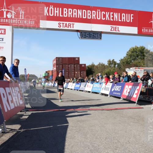 03.10.2025 - Köhlbrandbrückenlauf Lena Gebhardt http://msf.ph/oto/9041145 03.10.2025 12:57:46 Ziel 4032, 4037, 4076, 5669, 5960, 6371, 6809 meine-sportfotos.de