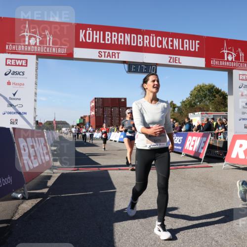 03.10.2025 - Köhlbrandbrückenlauf Lena Gebhardt http://msf.ph/oto/9041160 03.10.2025 13:17:11 Ziel 4242, 4331, 4361, 4404, 4861, 4978, 4982, 5033, 5073, 5087, 5090, 5429, 5479, 5544, 5667, 5943, 6431, 6626 meine-sportfotos.de