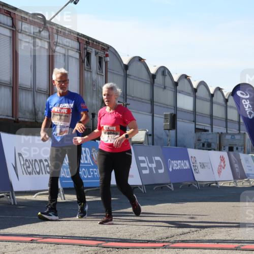 03.10.2025 - Köhlbrandbrückenlauf Luisa Fischer http://msf.ph/oto/9041230 03.10.2025 13:33:45 Ziel 4744, 5074, 5077, 5367, 5546, 5579, 6734 meine-sportfotos.de