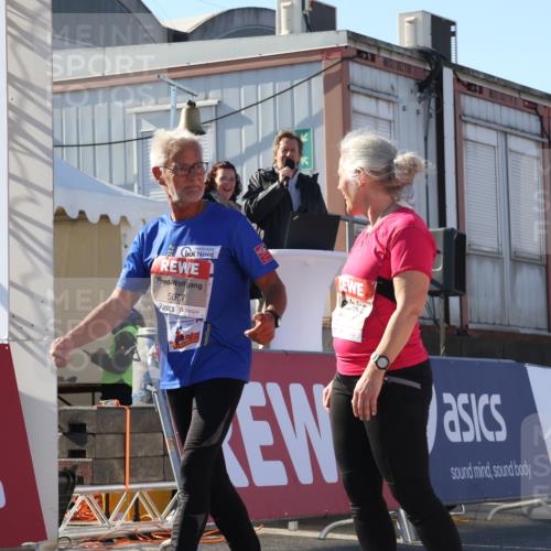 03.10.2025 - Köhlbrandbrückenlauf Luisa Fischer http://msf.ph/oto/9041274 03.10.2025 13:33:49 Ziel 5074, 5077, 5367, 5579, 6734 meine-sportfotos.de