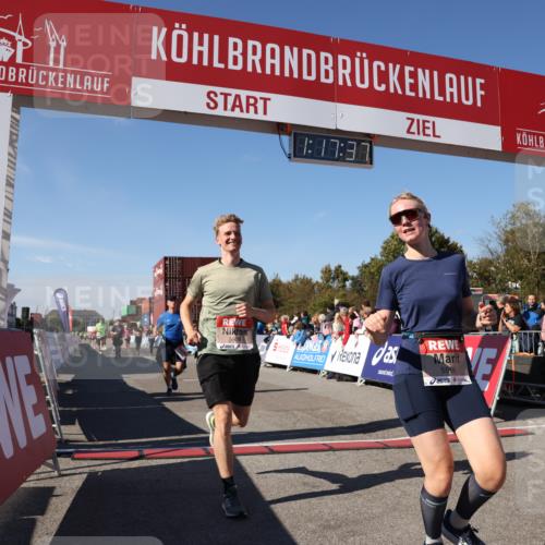 03.10.2025 - Köhlbrandbrückenlauf Lena Gebhardt http://msf.ph/oto/9041750 03.10.2025 13:17:37 Ziel 4012, 4645, 4686, 4746, 4818, 5339, 5906, 5909, 6069, 6388, 6710 meine-sportfotos.de