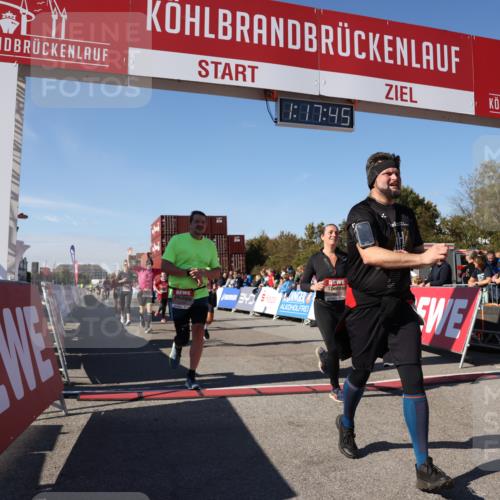 03.10.2025 - Köhlbrandbrückenlauf Lena Gebhardt http://msf.ph/oto/9041895 03.10.2025 13:17:45 Ziel 4410, 4645, 4679, 4829, 5168, 5339, 5685, 5731, 5732, 5906, 5909, 5917, 6331, 6388, 6485, 6704 meine-sportfotos.de
