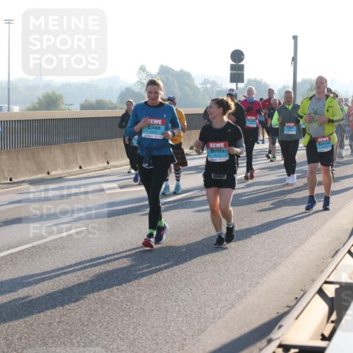 03.10.2025 - Köhlbrandbrückenlauf Lena Gebhardt http://msf.ph/oto/9041917 03.10.2025 09:25:49 Position 1 2036, 2019 meine-sportfotos.de