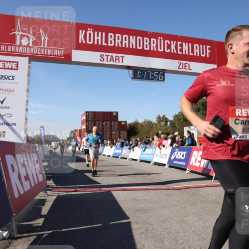 03.10.2025 - Köhlbrandbrückenlauf Lena Gebhardt http://msf.ph/oto/9042024 03.10.2025 13:17:56 Ziel 4333, 4366, 4679, 4682, 4829, 5129, 5168, 5685, 5731, 5732, 5917, 6153, 6435, 6485 meine-sportfotos.de