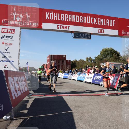 03.10.2025 - Köhlbrandbrückenlauf Lena Gebhardt http://msf.ph/oto/9042218 03.10.2025 13:18:05 Ziel 4333, 4366, 4620, 4661, 4682, 4950, 5129, 5209, 6326, 6633, 6634 meine-sportfotos.de