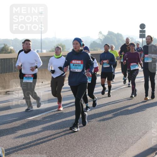 03.10.2025 - Köhlbrandbrückenlauf Lena Gebhardt http://msf.ph/oto/9042565 03.10.2025 09:26:08 Position 1 614, 5, 2752 meine-sportfotos.de
