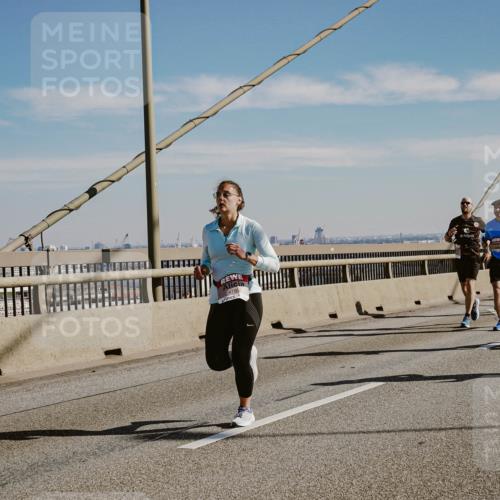 03.10.2025 - Köhlbrandbrückenlauf Michael Burmester http://msf.ph/oto/9042624 03.10.2025 12:24:01 Position 1 4782 meine-sportfotos.de