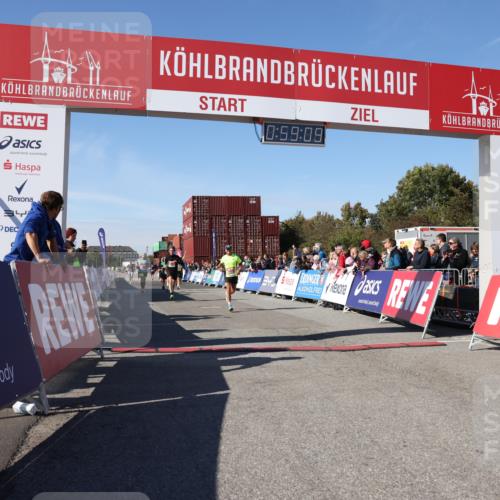 03.10.2025 - Köhlbrandbrückenlauf Lena Gebhardt http://msf.ph/oto/9042644 03.10.2025 12:59:09 Ziel 4164, 4226, 5967, 6036, 6329, 6390, 6478, 6493 meine-sportfotos.de
