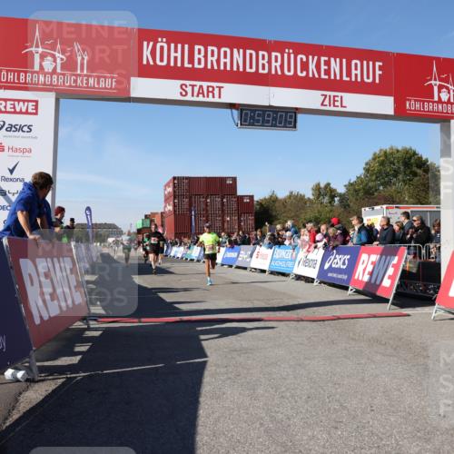 03.10.2025 - Köhlbrandbrückenlauf Lena Gebhardt http://msf.ph/oto/9042650 03.10.2025 12:59:09 Ziel 4164, 4226, 5967, 6036, 6329, 6390, 6478, 6493 meine-sportfotos.de