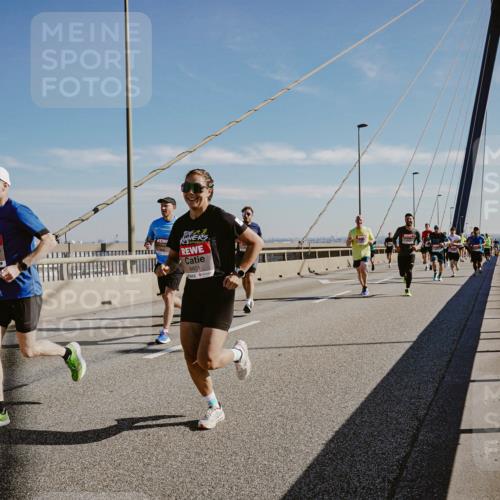 03.10.2025 - Köhlbrandbrückenlauf Michael Burmester http://msf.ph/oto/9042677 03.10.2025 12:24:04 Position 1 6601 meine-sportfotos.de
