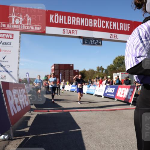 03.10.2025 - Köhlbrandbrückenlauf Lena Gebhardt http://msf.ph/oto/9042735 03.10.2025 13:18:25 Ziel 4154, 4280, 4341, 4560, 4581, 4600, 4760, 4819, 4882, 5192, 5379, 5440, 5691, 5722, 5816, 6001 meine-sportfotos.de