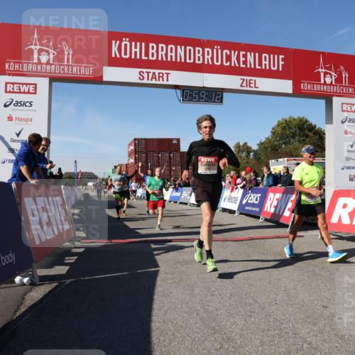 03.10.2025 - Köhlbrandbrückenlauf Lena Gebhardt http://msf.ph/oto/9042749 03.10.2025 12:59:13 Ziel 4164, 4226, 4371, 4441, 5967, 6036, 6154, 6329, 6390, 6391, 6478, 6484, 6493 meine-sportfotos.de