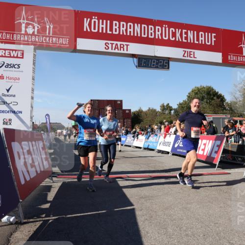 03.10.2025 - Köhlbrandbrückenlauf Lena Gebhardt http://msf.ph/oto/9042763 03.10.2025 13:18:26 Ziel 4154, 4280, 4341, 4560, 4581, 4760, 4819, 4826, 4882, 5192, 5379, 5440, 5691, 5722, 5816, 6001, 6700 meine-sportfotos.de