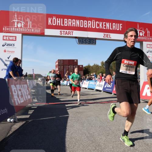 03.10.2025 - Köhlbrandbrückenlauf Lena Gebhardt http://msf.ph/oto/9042770 03.10.2025 12:59:13 Ziel 4164, 4226, 4371, 4441, 5967, 6036, 6154, 6329, 6390, 6391, 6478, 6484, 6493 meine-sportfotos.de