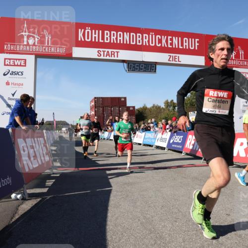 03.10.2025 - Köhlbrandbrückenlauf Lena Gebhardt http://msf.ph/oto/9042778 03.10.2025 12:59:13 Ziel 4164, 4226, 4371, 4441, 5967, 6036, 6154, 6329, 6390, 6391, 6478, 6484, 6493 meine-sportfotos.de