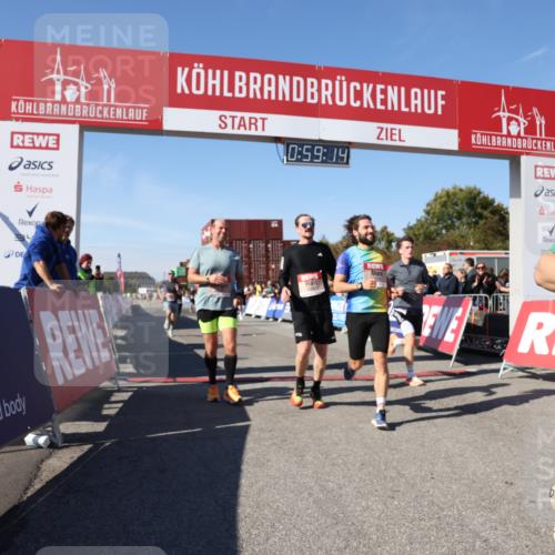 03.10.2025 - Köhlbrandbrückenlauf Lena Gebhardt http://msf.ph/oto/9042824 03.10.2025 12:59:15 Ziel 4164, 4226, 4371, 4441, 5967, 6036, 6154, 6329, 6390, 6391, 6478, 6484, 6493, 6609 meine-sportfotos.de