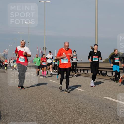 03.10.2025 - Köhlbrandbrückenlauf Fabian Wolf http://msf.ph/oto/9042890 03.10.2025 09:56:11 Position 3 2747, 1829 meine-sportfotos.de