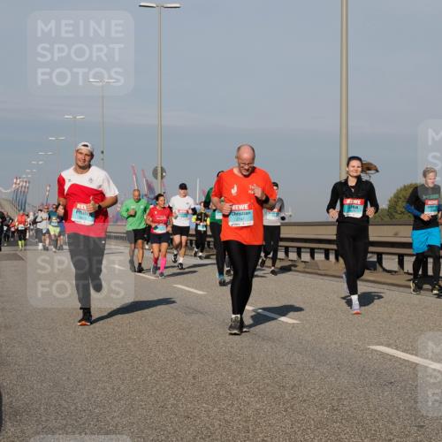 03.10.2025 - Köhlbrandbrückenlauf Fabian Wolf http://msf.ph/oto/9042898 03.10.2025 09:56:11 Position 3 2747, 1829 meine-sportfotos.de