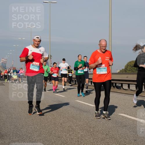 03.10.2025 - Köhlbrandbrückenlauf Fabian Wolf http://msf.ph/oto/9042935 03.10.2025 09:56:12 Position 3 3615, 2747, 13156 meine-sportfotos.de