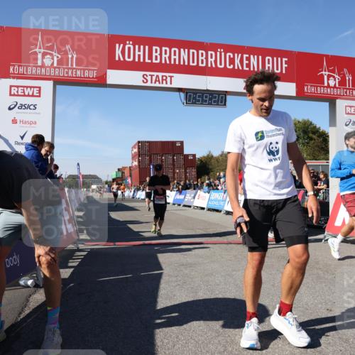 03.10.2025 - Köhlbrandbrückenlauf Lena Gebhardt http://msf.ph/oto/9042991 03.10.2025 12:59:20 Ziel 4108, 4164, 4226, 4371, 4441, 4940, 5967, 6036, 6154, 6390, 6391, 6478, 6484, 6493, 6609 meine-sportfotos.de
